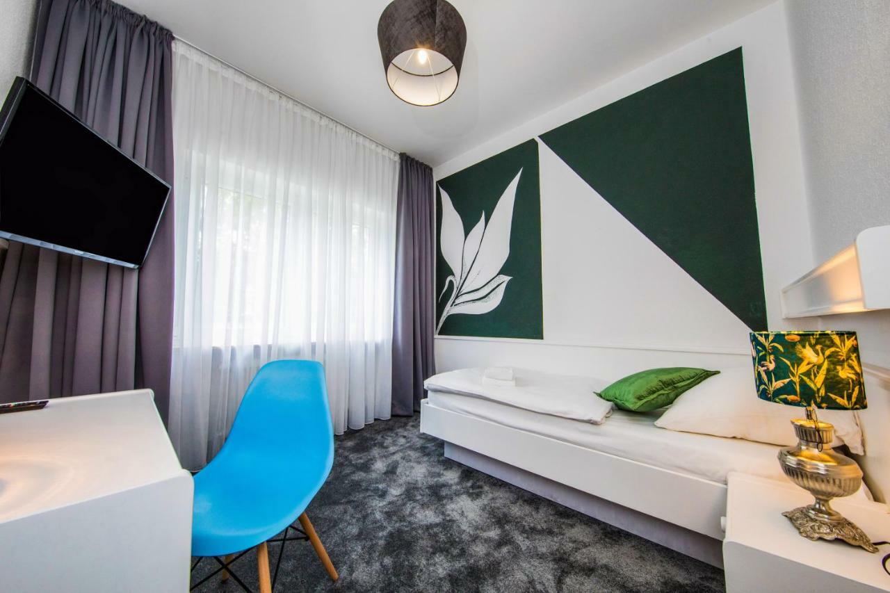 Kleines Hotel Heimfeld Гамбург Экстерьер фото